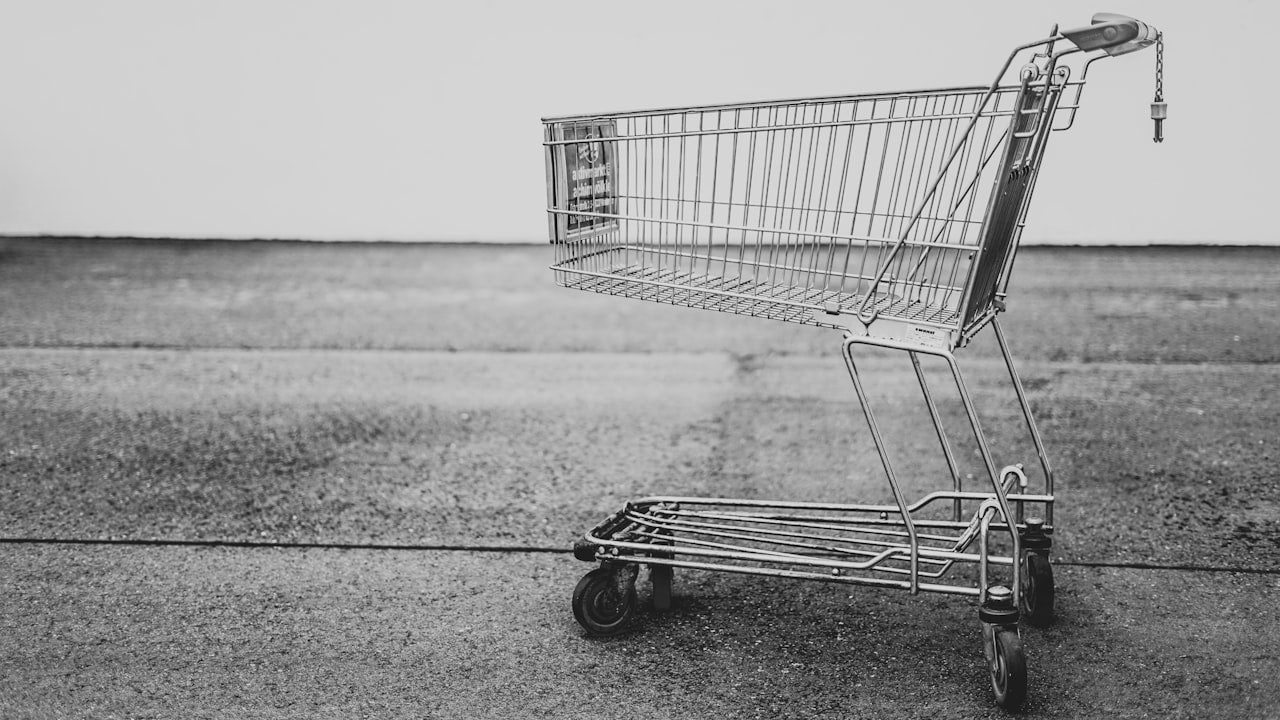 E-commerce marketplace expansion strategy